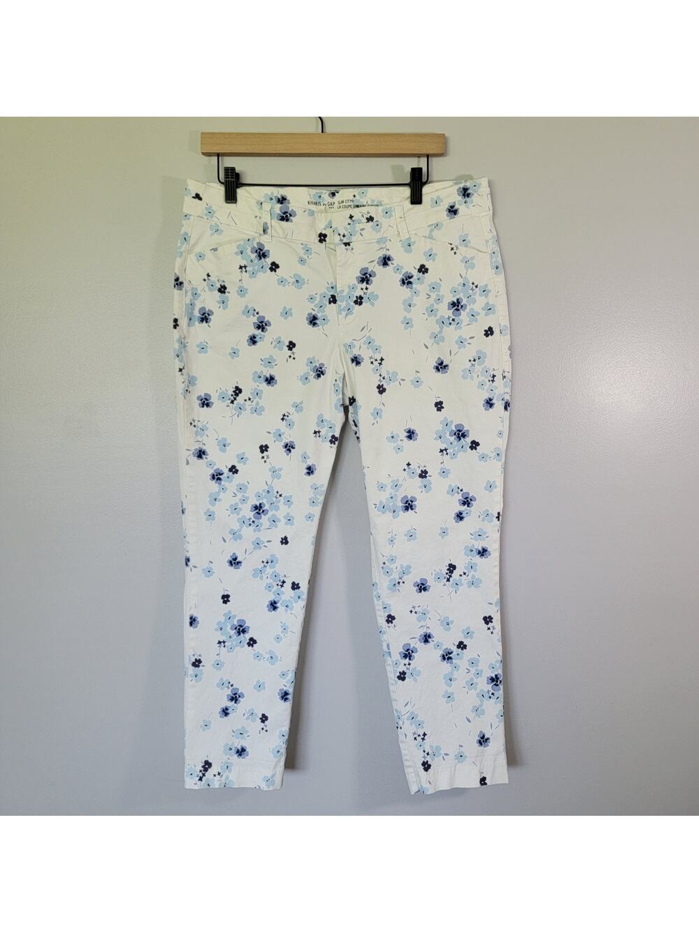 Gap Khakis Floral Capri Crop Pants Womens 12 Regular Slim City Preppy Feminine